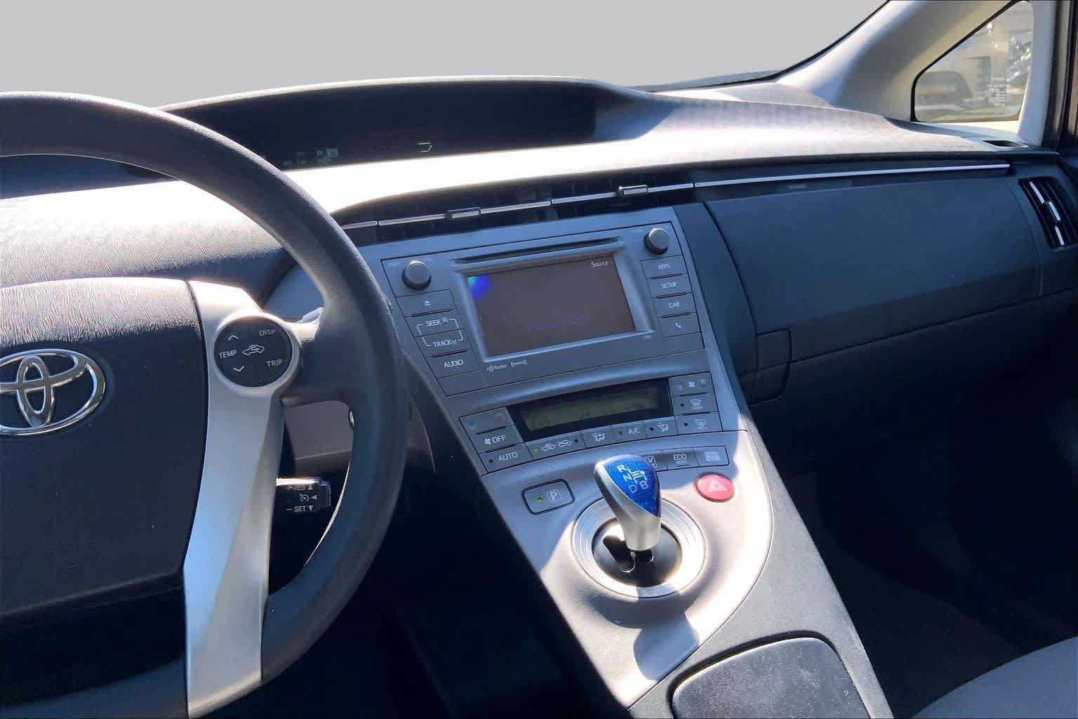 Used 2014 Toyota Prius Three FWD image 6