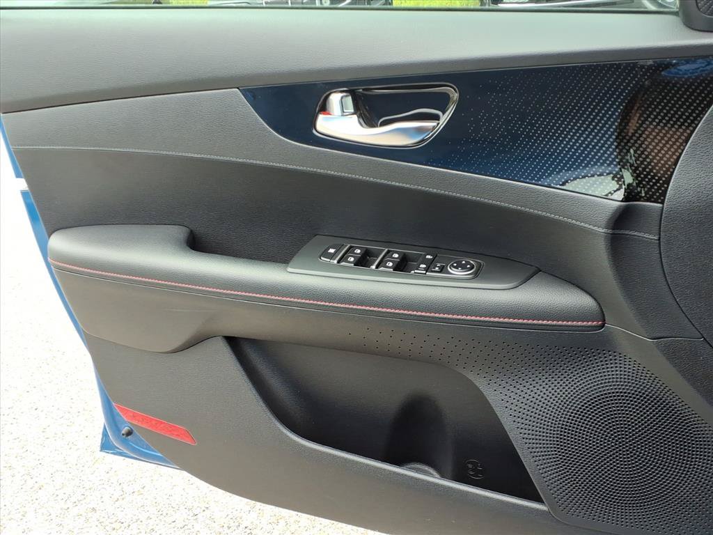 Used 2022 Kia Forte GT FWD image 28