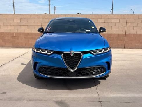 Used 2024 Alfa Romeo Tonale Ti AWD/4WD image 4