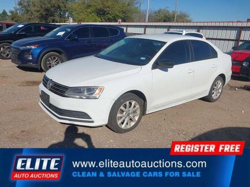 Used 2015 Volkswagen Jetta SE image 4
