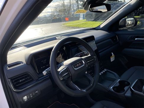 New 2026 GMC Terrain AT4 image 10