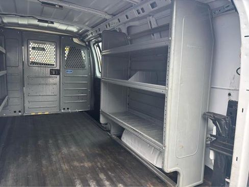 Used 2022 Chevrolet Express 2500 w/ Driver Convenience Package RWD image 9