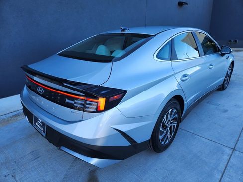 New 2026 Hyundai Sonata Blue image 6