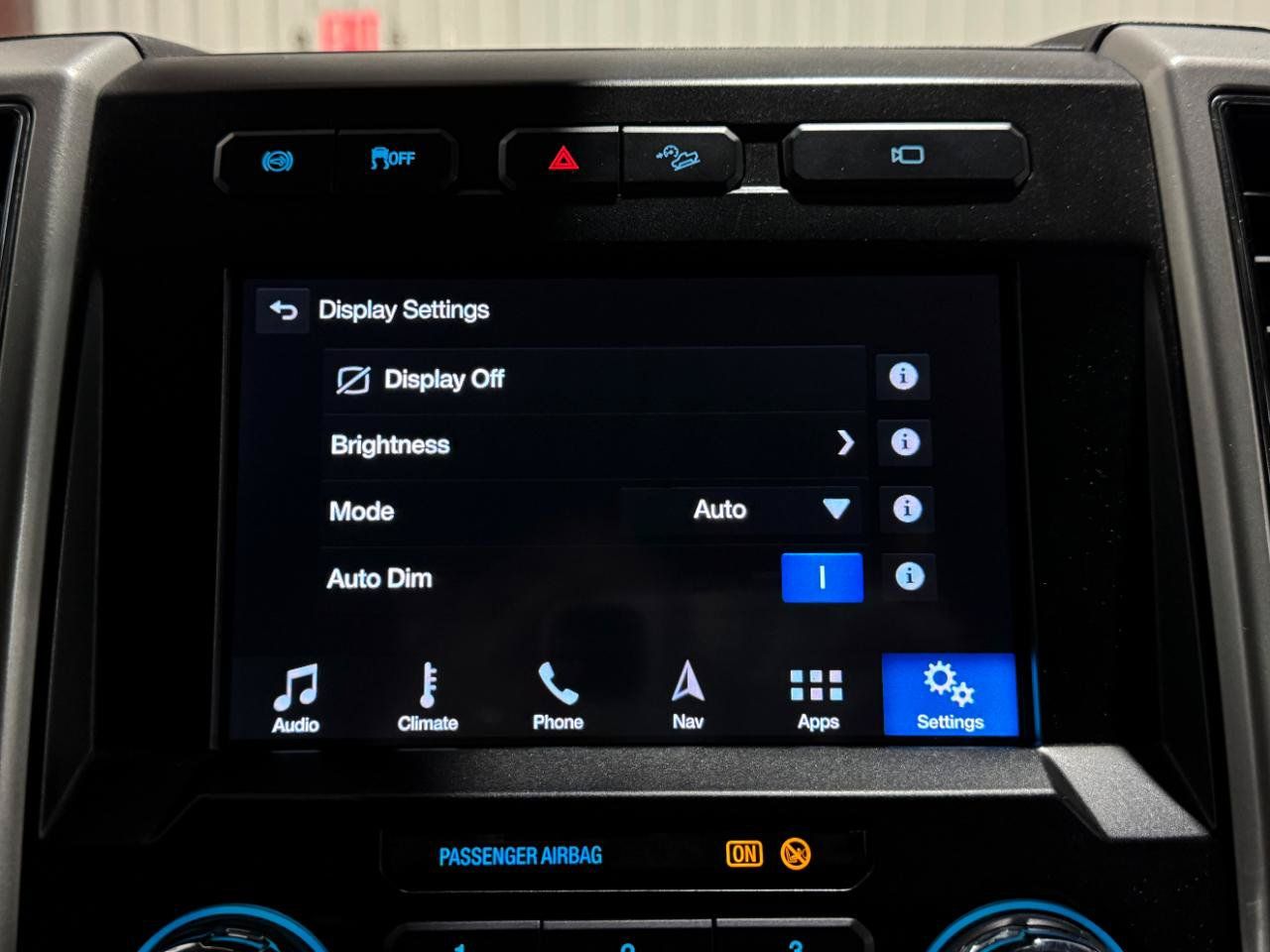 Used 2019 Ford F250 Lariat w/ Lariat Ultimate Package AWD/4WD image 16