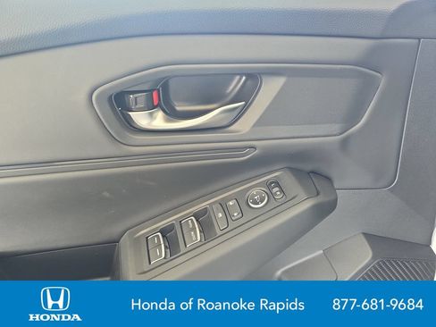 New 2026 Honda Accord SE image 11