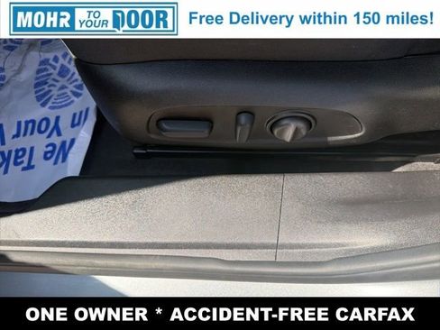 Used 2025 Chevrolet Malibu LT FWD image 12