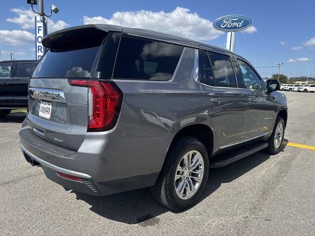 Used 2021 GMC Yukon SLT w/ SLT Premium Package RWD image 5