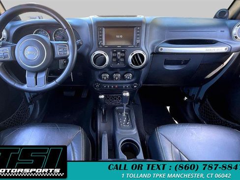 Used 2014 Jeep Wrangler Unlimited Sahara w/ Dual Top Group AWD/4WD image 14