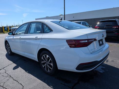 Used 2024 Volkswagen Jetta S FWD image 5