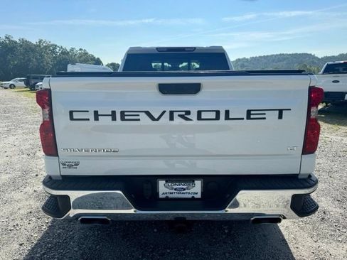 Used 2023 Chevrolet Silverado 1500 LT AWD/4WD image 5