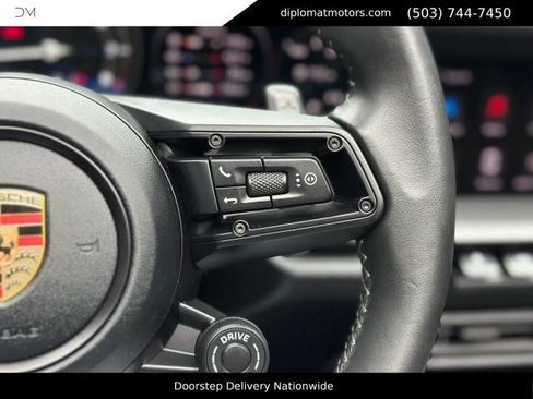 Used 2024 Porsche 911 Carrera S w/ Sport Package RWD image 33