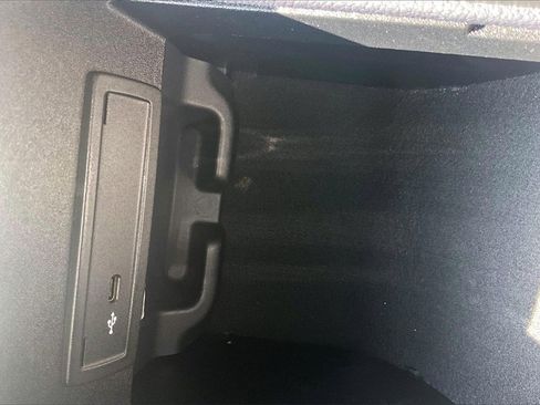 Used 2023 Mercedes-Benz GLE 350 4MATIC image 32