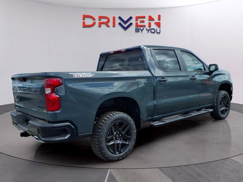 New 2026 Chevrolet Silverado 1500 Custom Trail Boss w/ LPO, Dark Essentials Package image 7