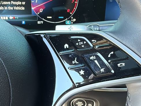 Certified 2025 Mercedes-Benz GLE 450 4MATIC image 34