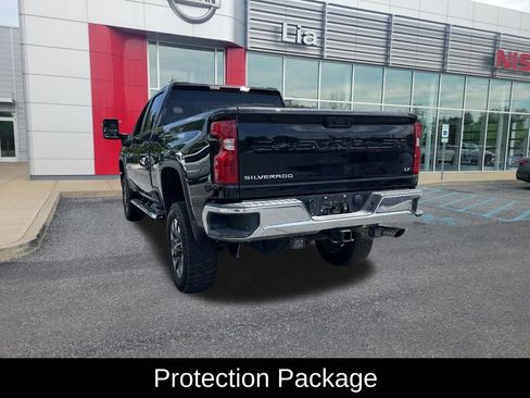 Used 2024 Chevrolet Silverado 3500 LT w/ Convenience Package AWD/4WD image 14