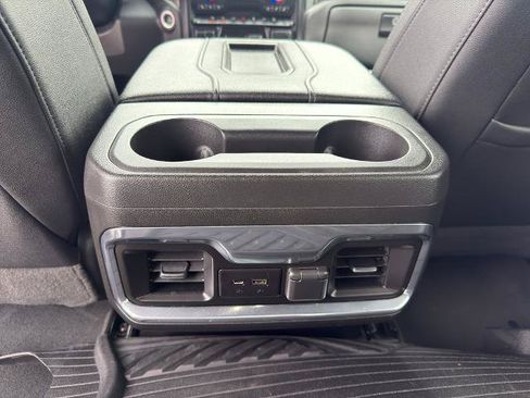 Used 2022 Chevrolet Silverado 1500 LTZ AWD/4WD image 32