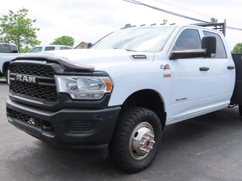 Used 2022 RAM 3500 Tradesman AWD/4WD image 10