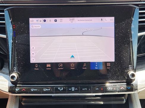 Used 2022 Jeep Wagoneer Series III w/ Flexible Seating Group RWD image 14