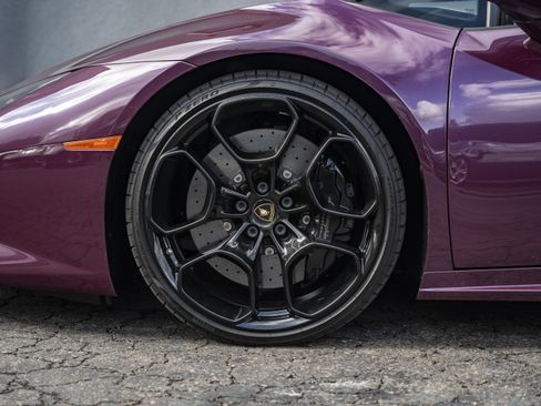 Used 2016 Lamborghini Huracan LP 610-4 image 23