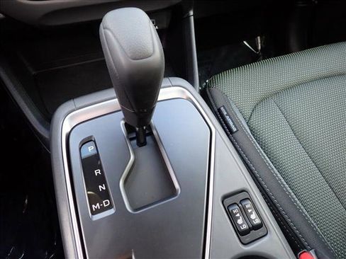 Used 2024 Subaru Crosstrek 2.0i Premium image 20