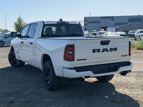 New 2026 RAM 1500 Big Horn AWD/4WD image 11