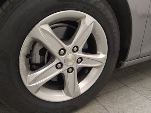 Used 2024 Chevrolet Malibu LS w/ Driver Confidence Package FWD image 31