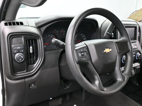 Used 2022 Chevrolet Silverado 1500 Custom RWD image 15