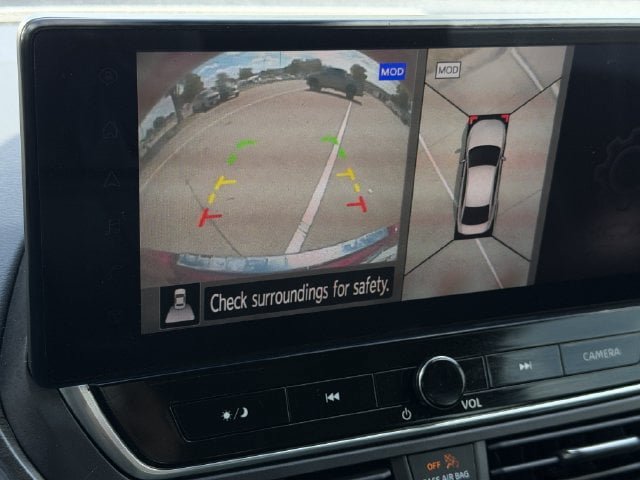 Used 2023 Nissan Altima 2.5 SL FWD image 17