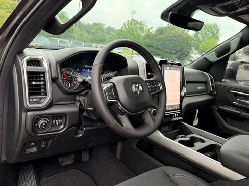 New 2026 RAM 1500 Big Horn AWD/4WD image 16