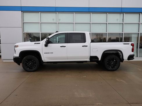 Used 2026 Chevrolet Silverado 2500 LT w/ Trail Boss Package AWD/4WD image 7