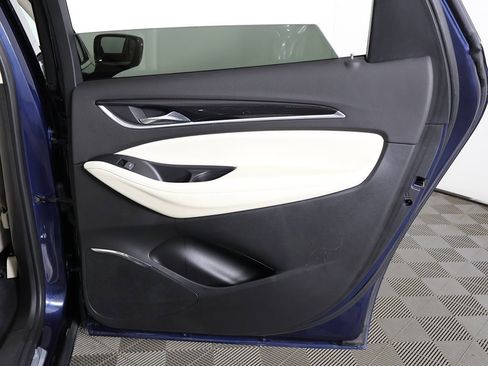 Used 2023 Buick Enclave Essence w/ Experience Buick Package image 29