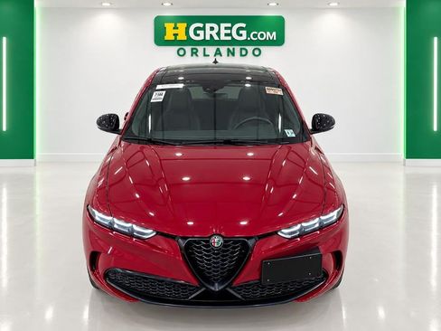 Used 2024 Alfa Romeo Tonale Veloce w/ Active Assist Package AWD/4WD image 7