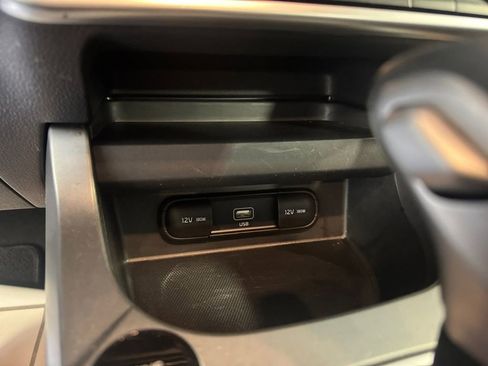 Certified 2023 Kia Seltos LX image 30