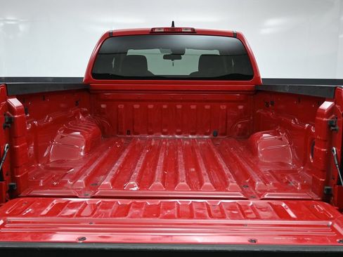 Used 2022 Nissan Frontier SV RWD image 15
