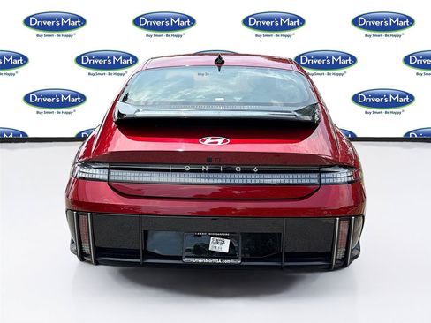 Used 2024 Hyundai Ioniq 6 SE RWD image 6