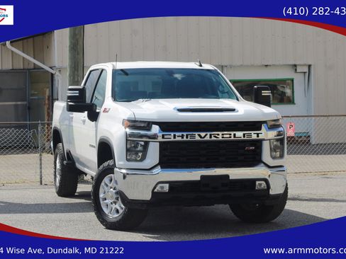 Used 2022 Chevrolet Silverado 2500 LT w/ Convenience Package AWD/4WD image 1