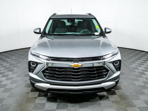 Used 2025 Chevrolet TrailBlazer LT AWD/4WD image 24