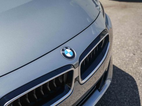 Used 2025 BMW 230i Coupe RWD image 3