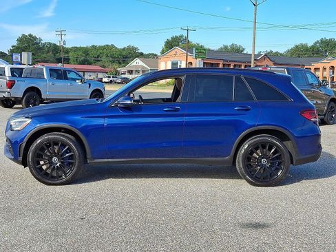 Used 2021 Mercedes-Benz GLC 300 4MATIC image 7