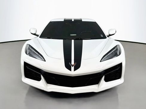 Used 2023 Chevrolet Corvette Z06 w/ Stealth Interior Trim Package RWD image 2