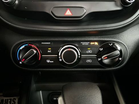 Certified 2024 Kia Soul LX w/ Option Group 015 FWD image 18