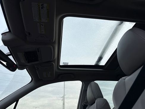 Used 2021 Subaru Forester Limited w/ Popular Package #3 image 30