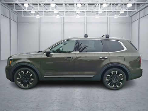 Used 2023 Kia Telluride SX Prestige image 2