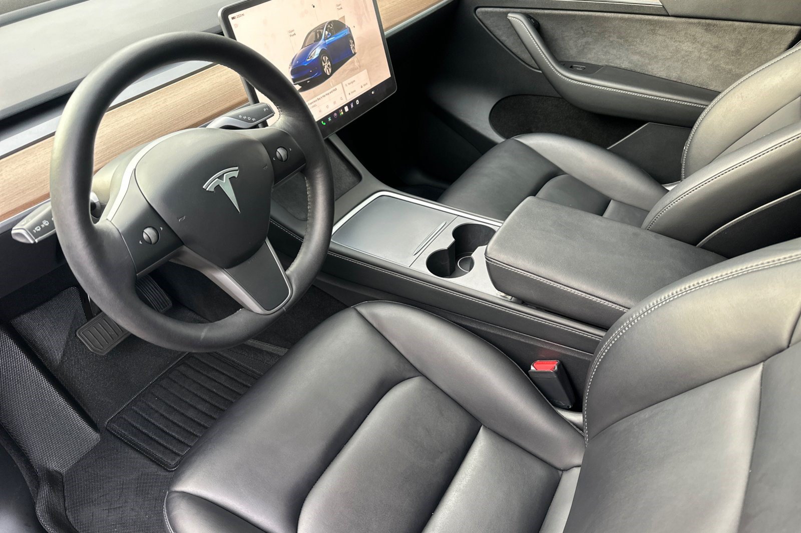 Used 2022 Tesla Model Y Long Range AWD/4WD image 11