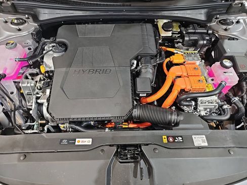 New 2026 Hyundai Elantra Sport FWD image 28