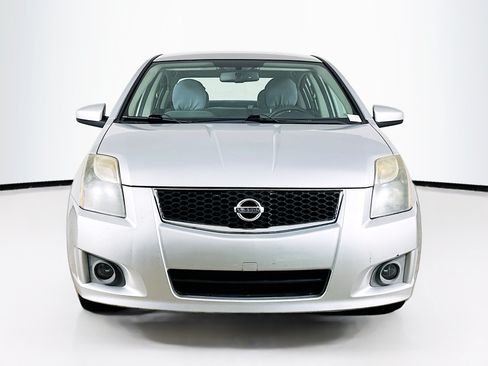 Used 2012 Nissan Sentra 2.0 SR FWD image 2