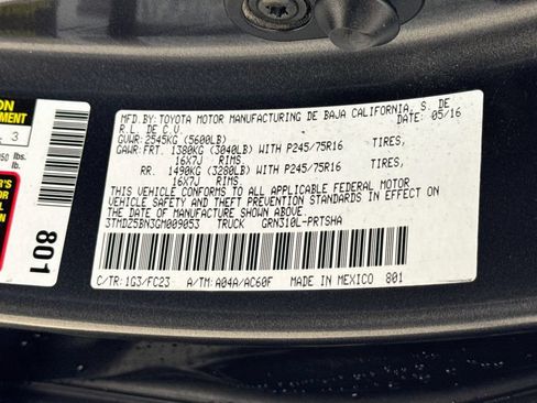 Used 2016 Toyota Tacoma SR5 w/ SR5 Appearance Package (SN) AWD/4WD image 27