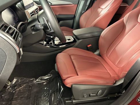 Used 2024 BMW X3 xDrive30i w/ Premium Package AWD/4WD image 21