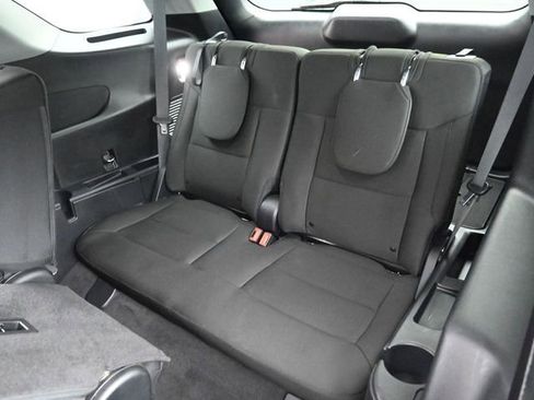 Used 2022 Ford Explorer XLT w/ Class IV Trailer Tow Package image 25