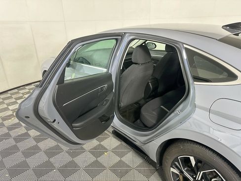 Used 2025 Hyundai Sonata SEL FWD image 24